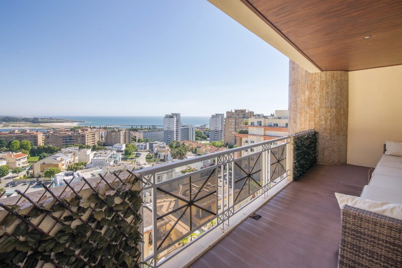 Apartment T4 of 242 sqm - Porto / Foz do Douro | BVP-FAC-1096 | 5 | Bien vivre au Portugal