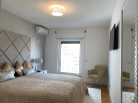 <p class= annonceFrom >Lisboa imóvel</p> | Duplex T5 - Avenidas Novas / Lisbonne | BVP-TD-934