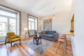 <p class= annonceFrom >Porto immobilier</p> | Appartement T1 de 55 m² - Centre de Porto / Sé | BVP-FAC-988