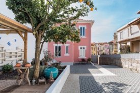 <p class= annonceFrom >Porto immobilier</p> | Maison T3 de 144 m² - Porto / Campanhã | BVP-MP-997